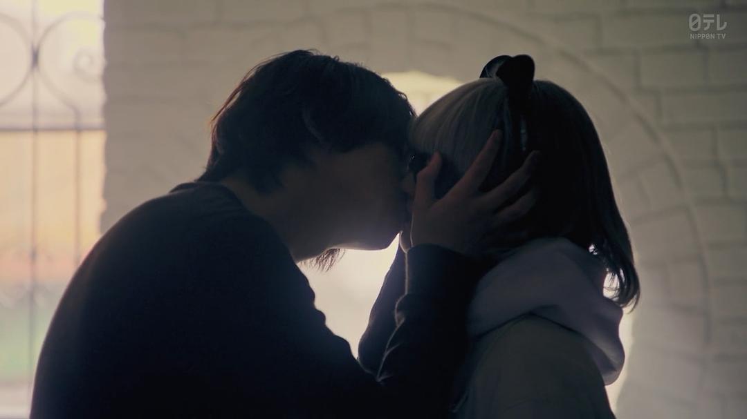 《在不白不黑的世界里，熊猫笑了》剧照第48张图片