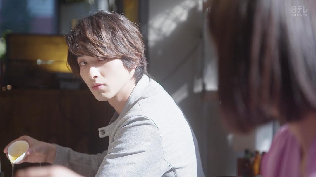 《在不白不黑的世界里，熊猫笑了》剧照第19张图片