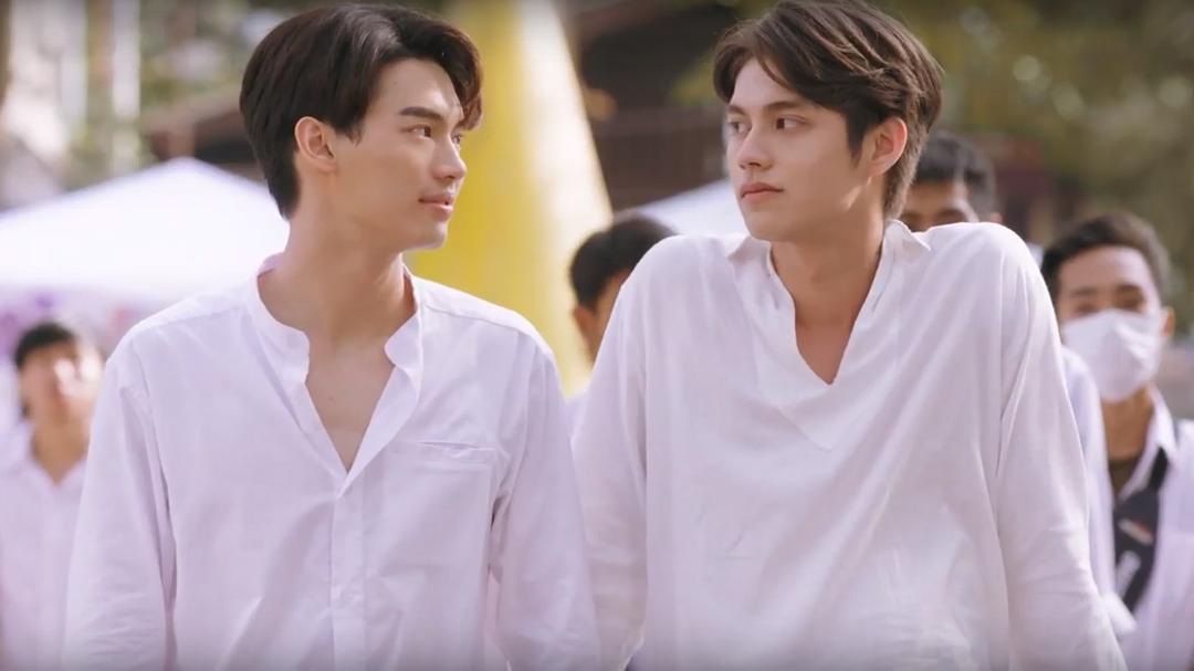 《假偶天成》海报第26张图片