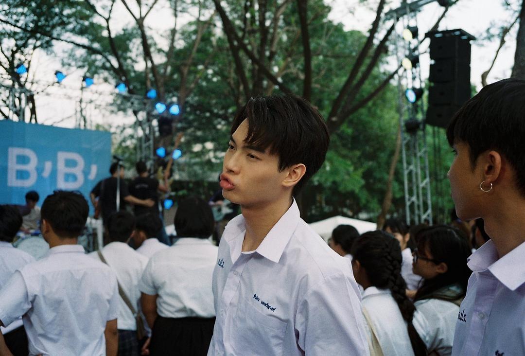 《假偶天成》海报第47张图片