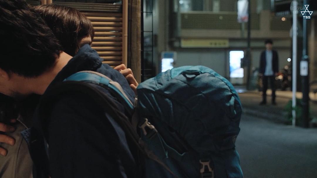 《今晚在コ字型》剧照第55张图片