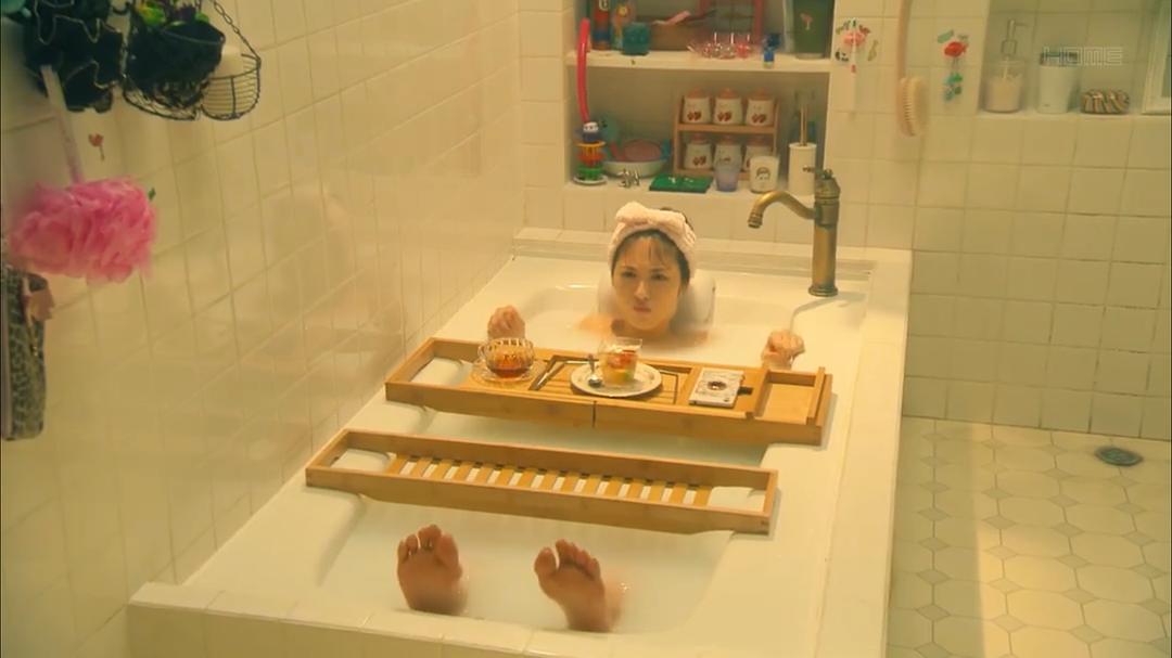 真有钱天天洗牛奶浴