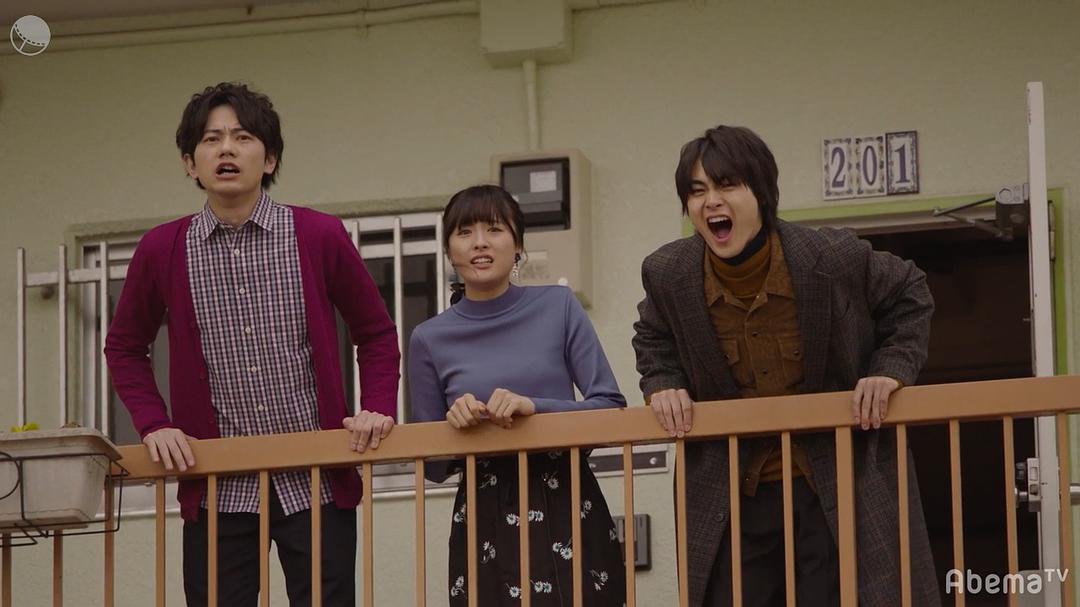 《只有我是17岁的世界》剧照第21张图片