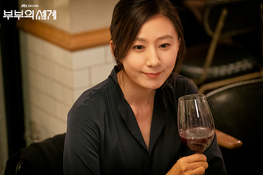 《夫妻的世界》剧照第20张图片