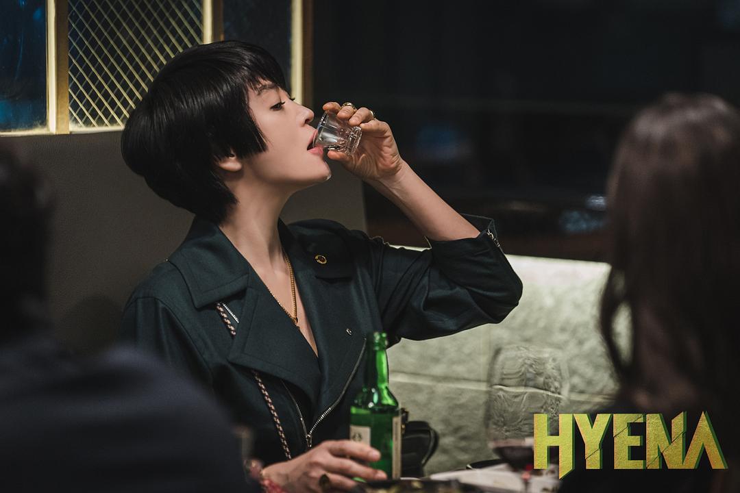 《鬣狗式生存》剧照第39张图片