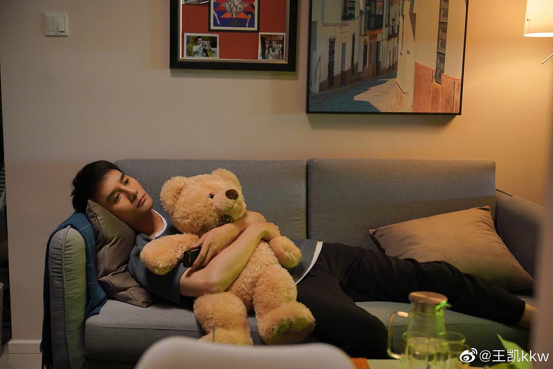 《猎狐》剧照第13张图片