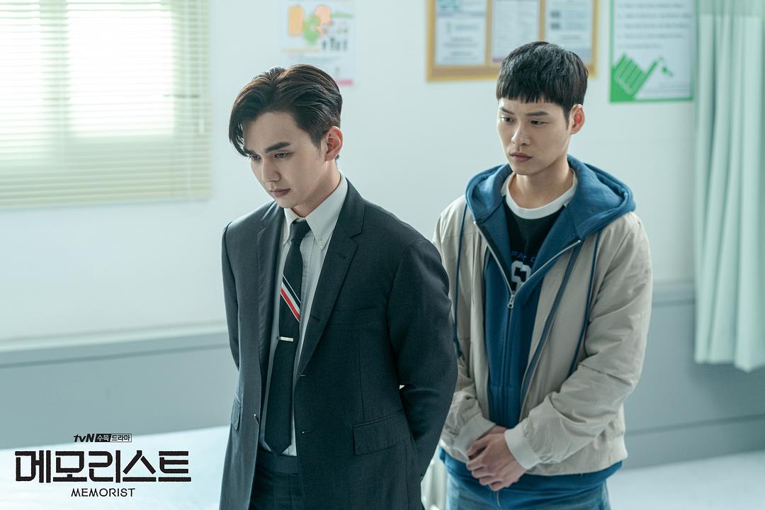 《超能警探》剧照