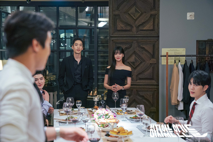 《有瑕疵的人们》剧照第60张图片