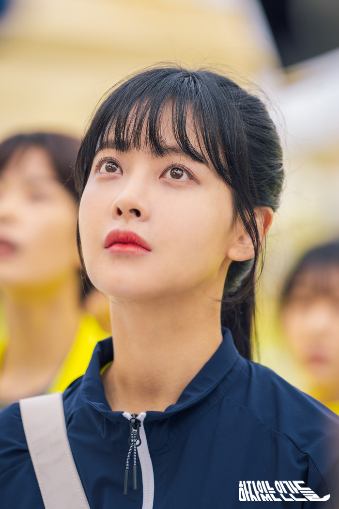 《有瑕疵的人们》剧照第17张图片