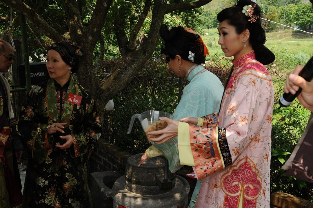 《巾帼枭雄》剧照第42张图片