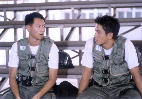 《学警雄心》海报