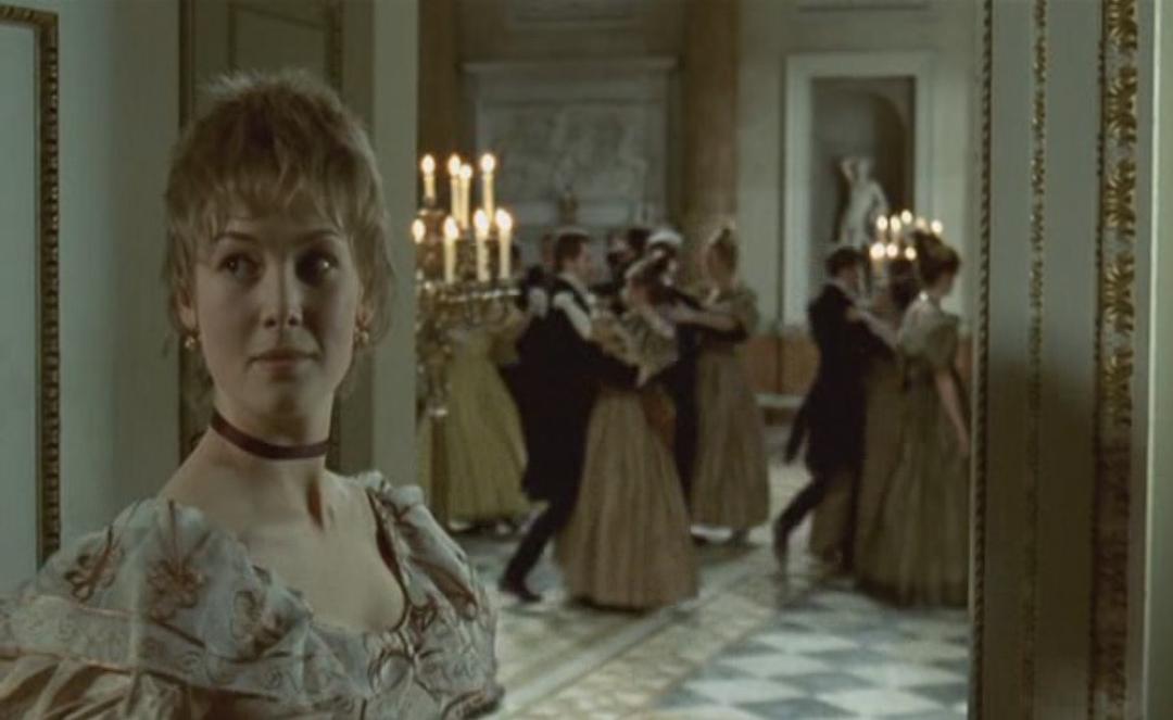 《锦绣佳人》剧照第37张图片