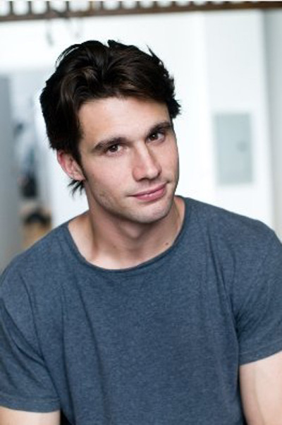 《火炬木小组第四季》剧照