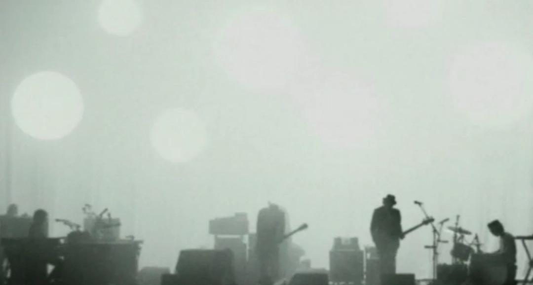 《谜之音》海报