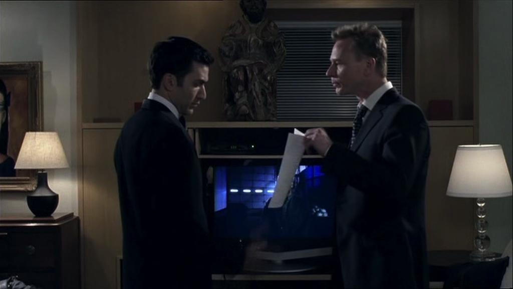 《国家内部》剧照第20张图片