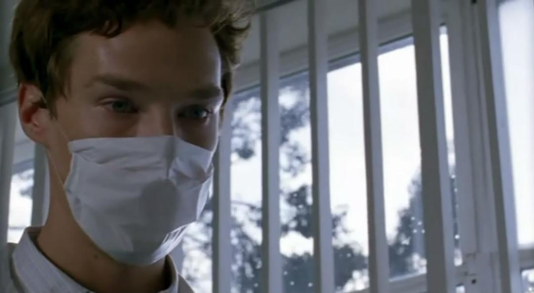 《最后的敌人》剧照第11张图片