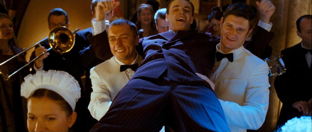 《潮人》海报第33张图片