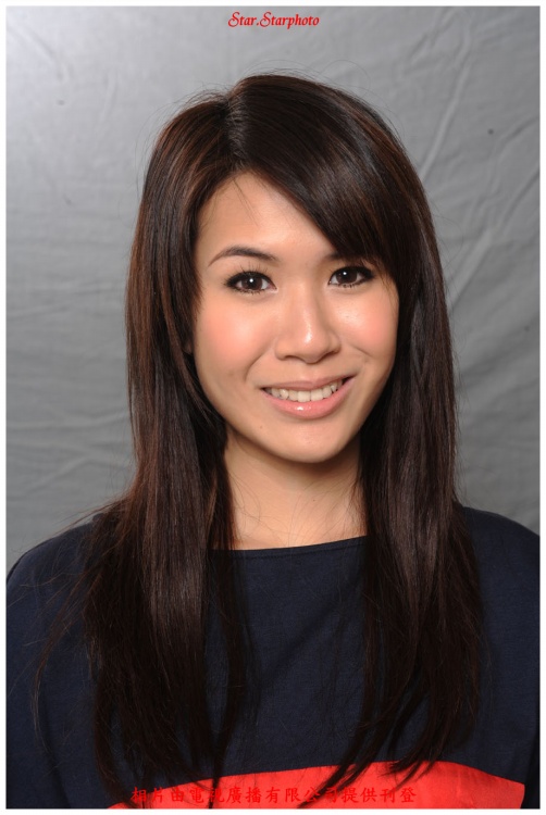 莊思明飾演向晴...