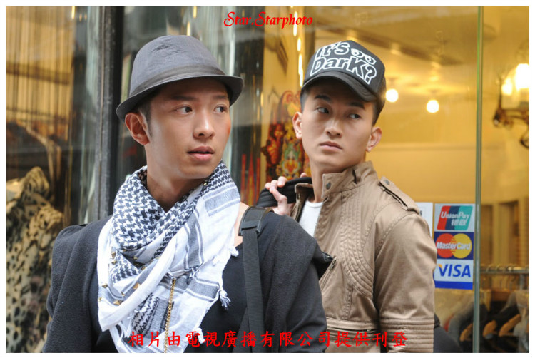 《爱·回家》海报第25张图片