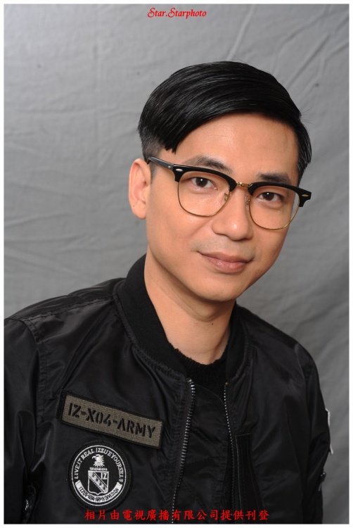 《爱·回家》海报第19张图片