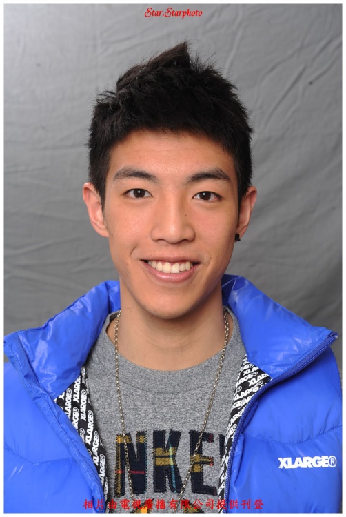 《爱·回家》海报第13张图片