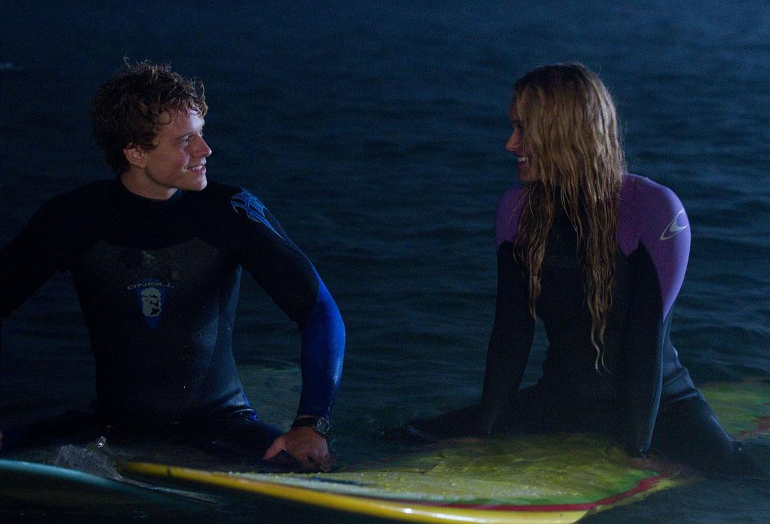 《冲浪英豪》海报第53张图片