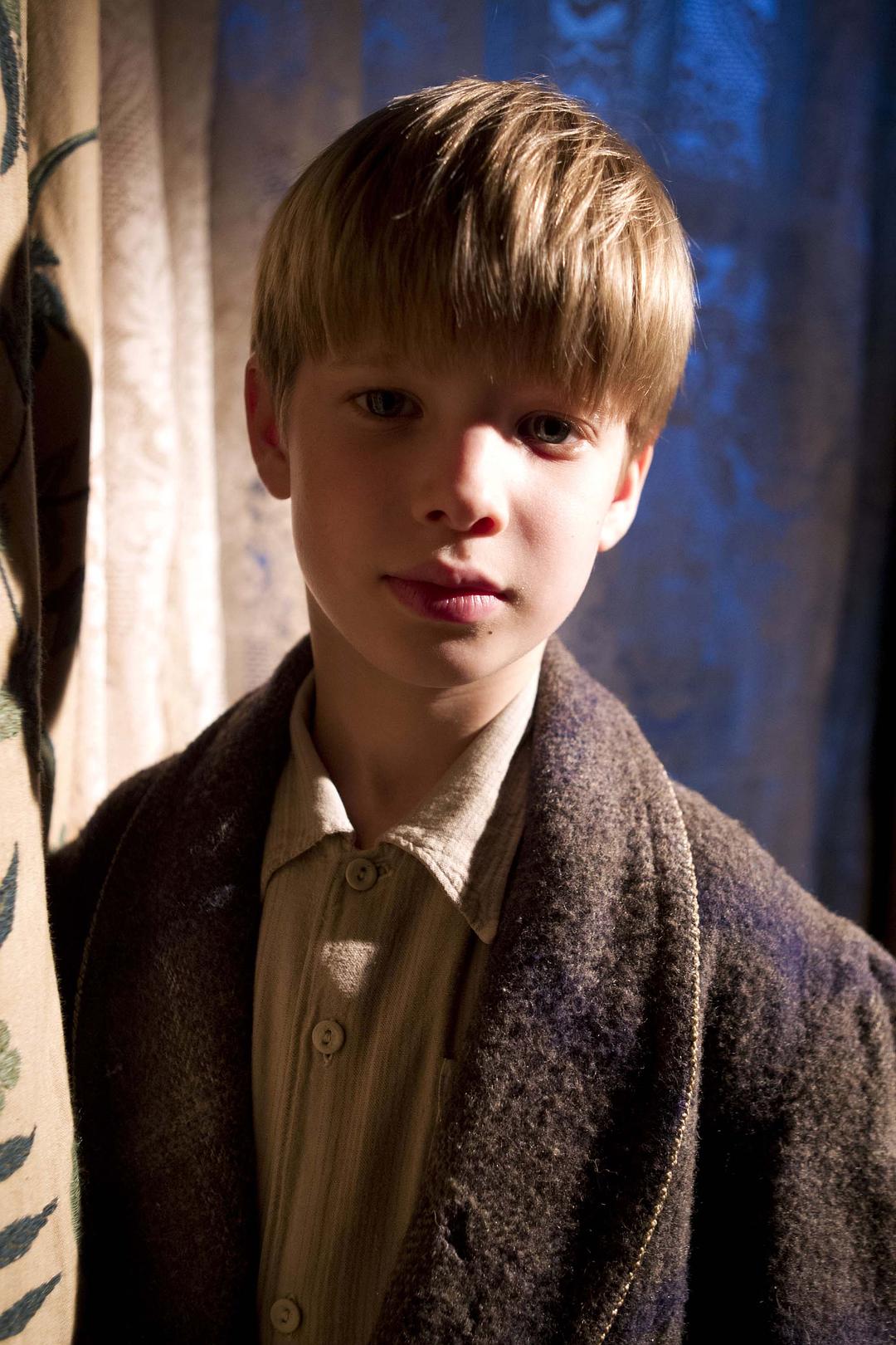 《神秘博士：雪人》剧照第17张图片