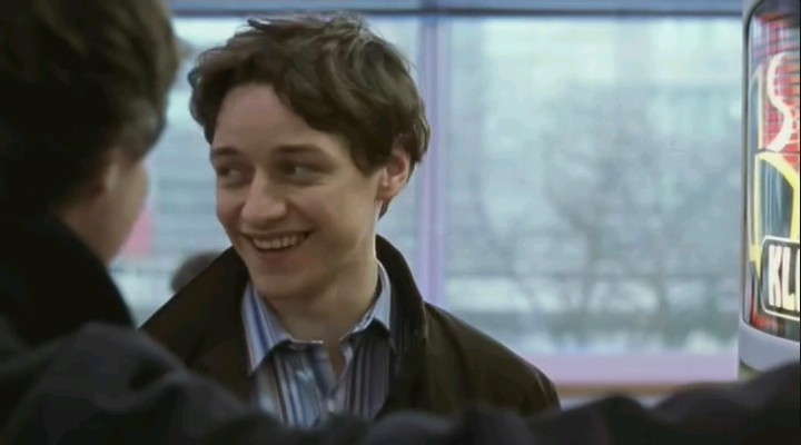 《政局密云》剧照