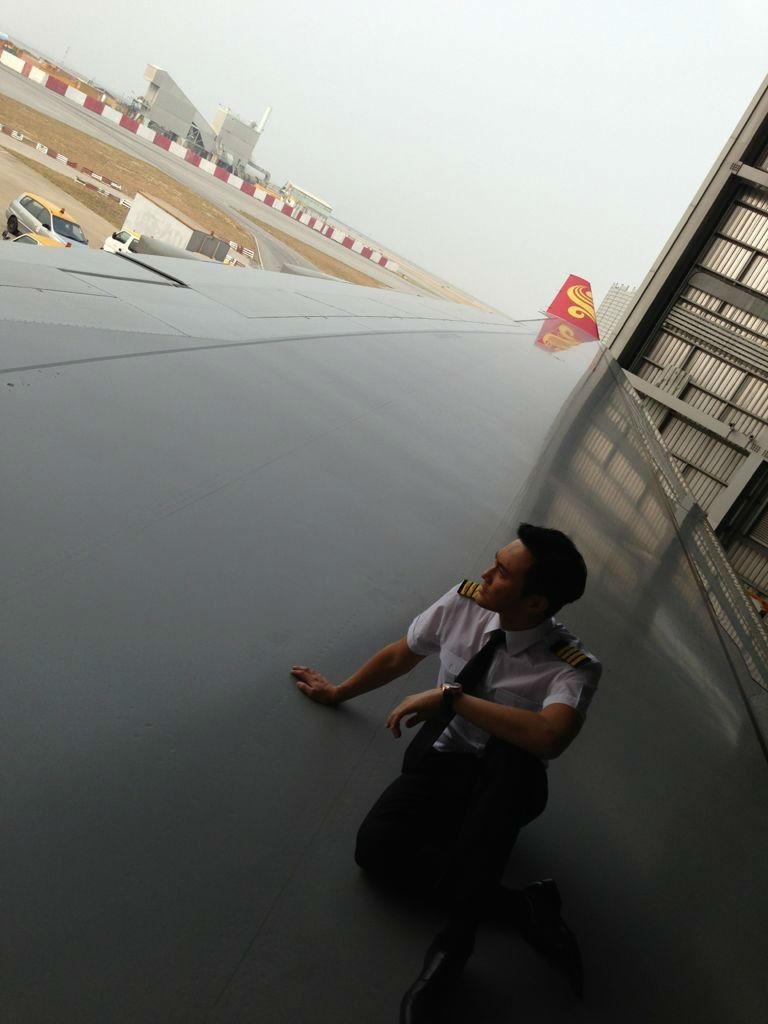 《冲上云霄II》剧照第12张图片