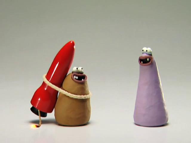 《两只肉蛆》海报第8张图片