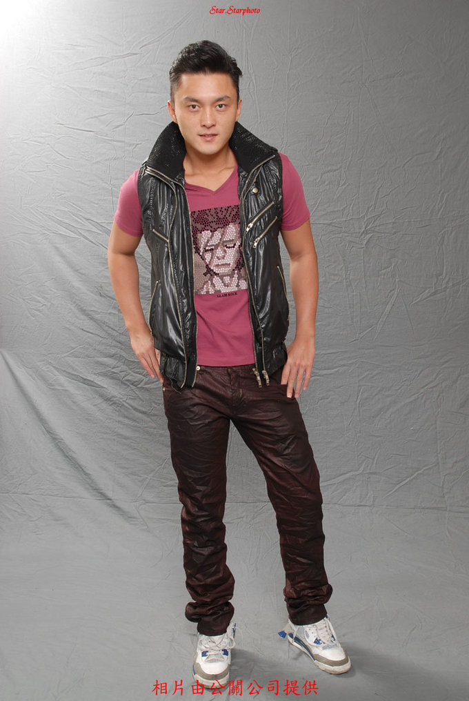 《翻叮一族》剧照第27张图片