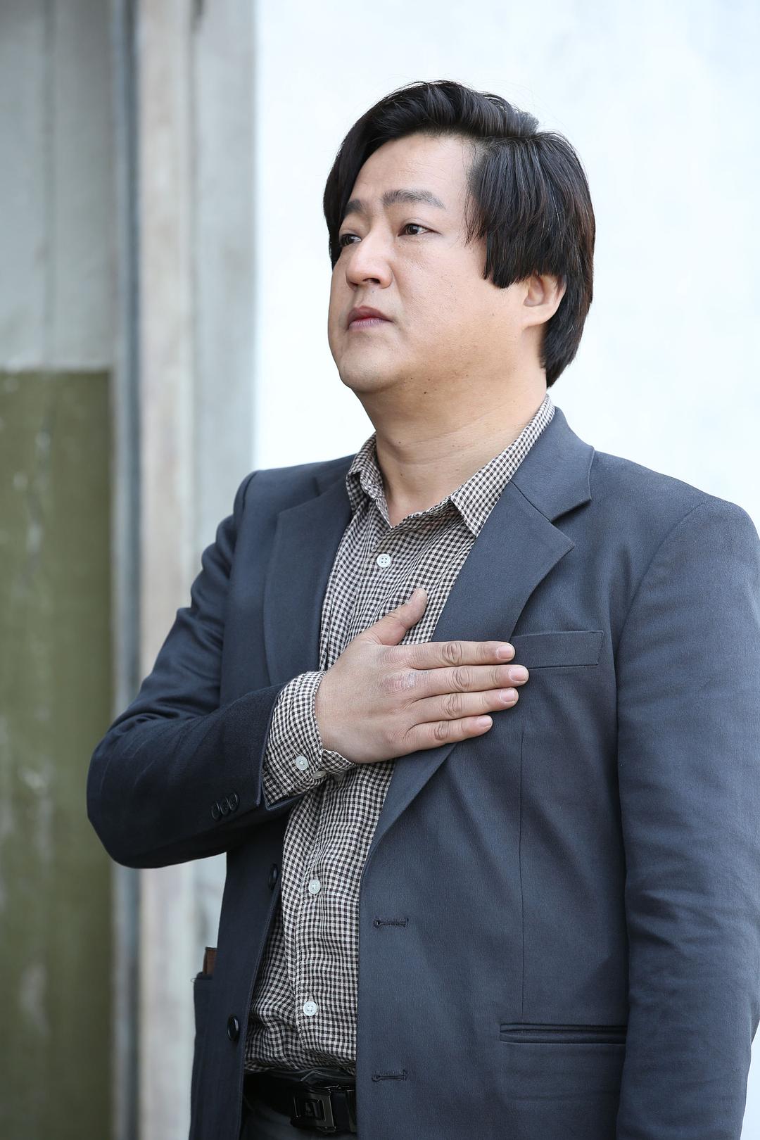 《辩护人》海报