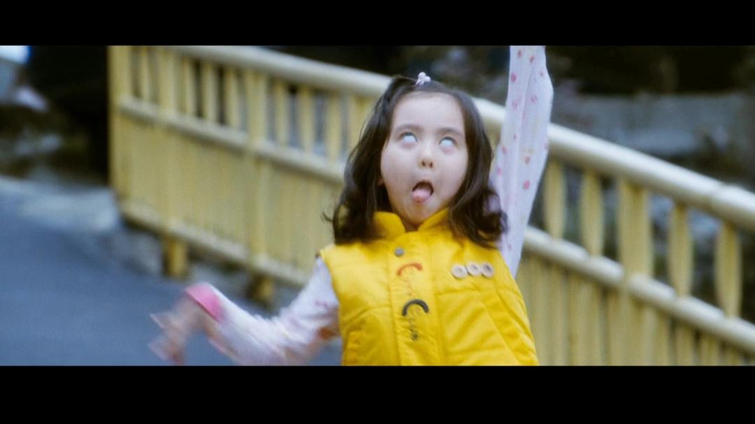 《7号房的礼物》剧照第53张图片