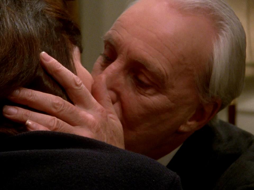 难得的一吻，可惜最后...