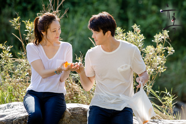 《诱惑》海报第20张图片