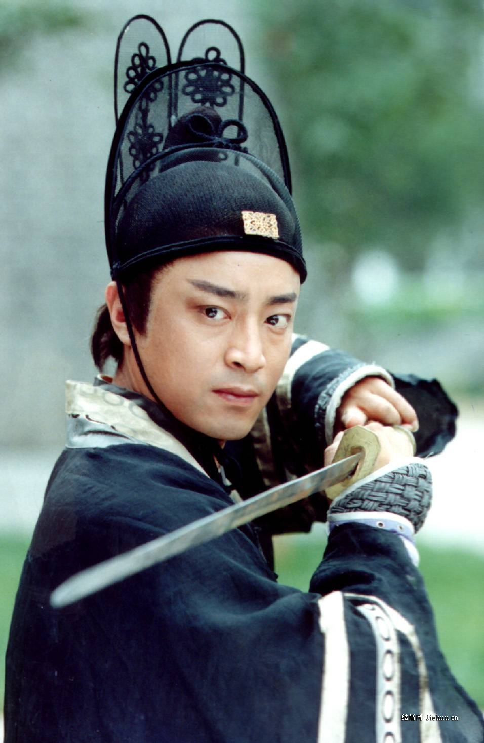 《机灵小不懂》海报