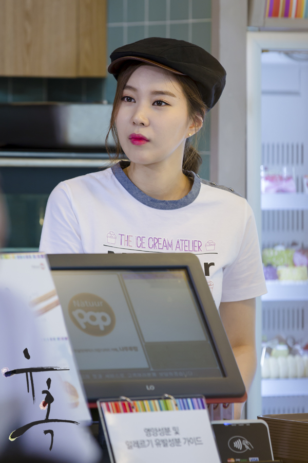 《诱惑》海报第55张图片