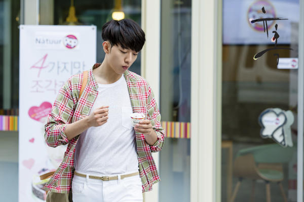 《诱惑》海报第50张图片