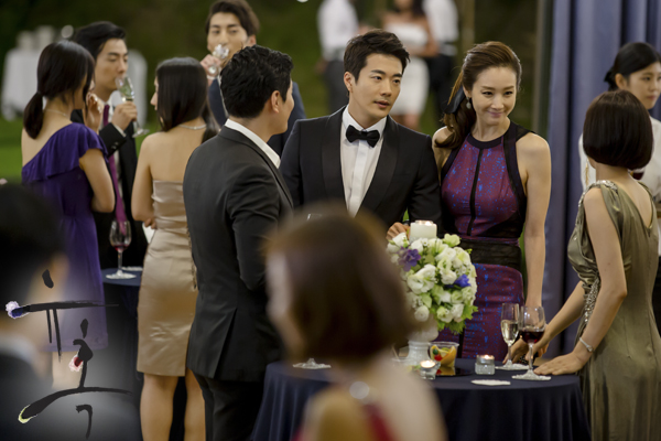 《诱惑》海报第31张图片