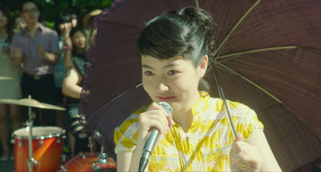 《奇怪的她》海报第13张图片