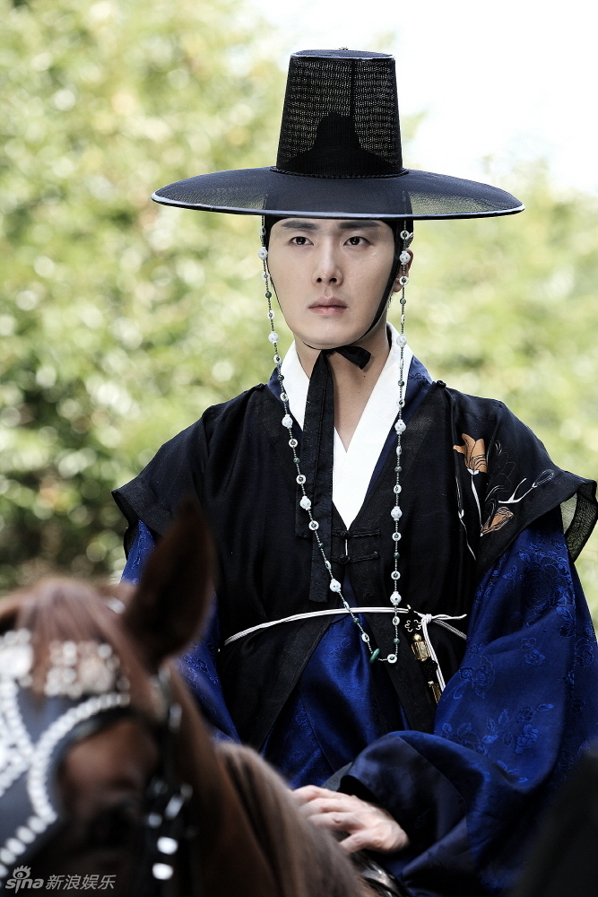 《巡夜人日志》剧照第12张图片