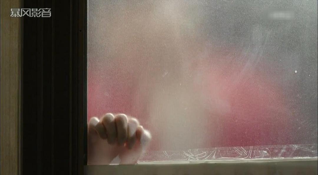 《钢铁人》剧照