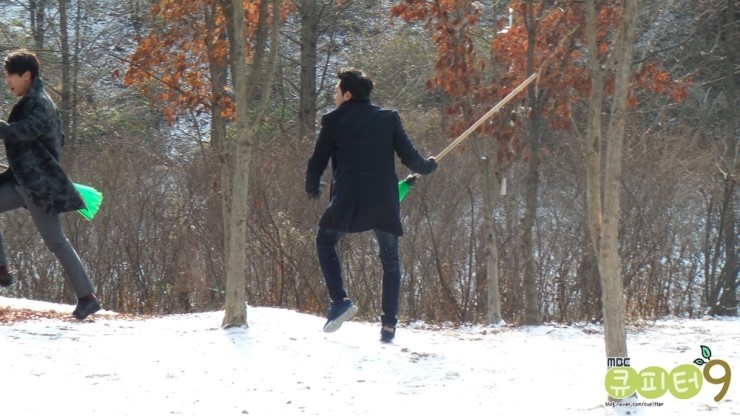 《Mr.Back》海报第57张图片