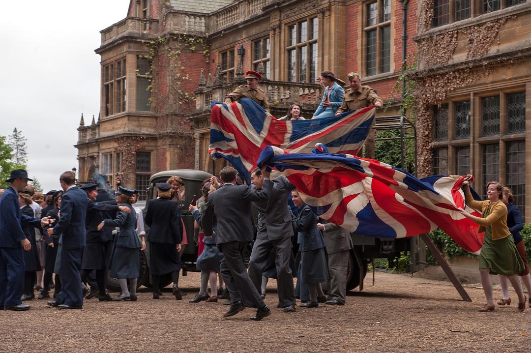 《模仿游戏》海报第47张图片