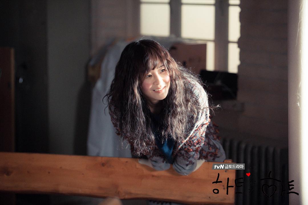 《心连心》剧照第50张图片