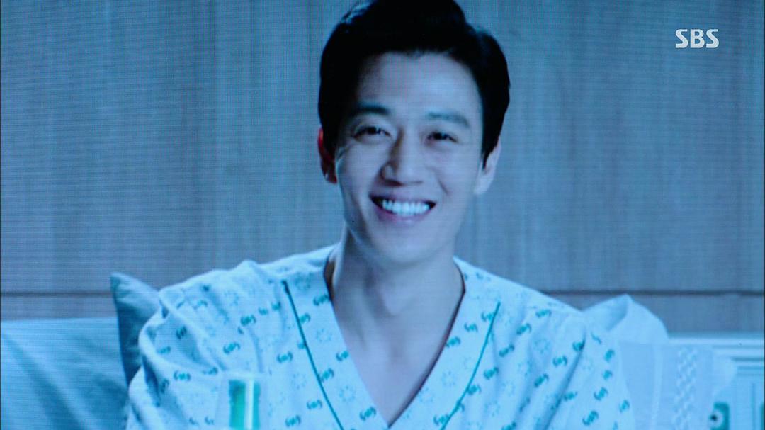 《重击》剧照第12张图片