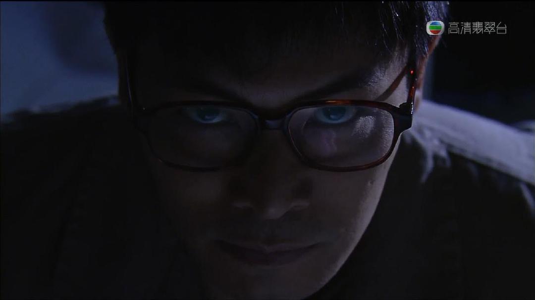 《与敌同行》剧照第13张图片