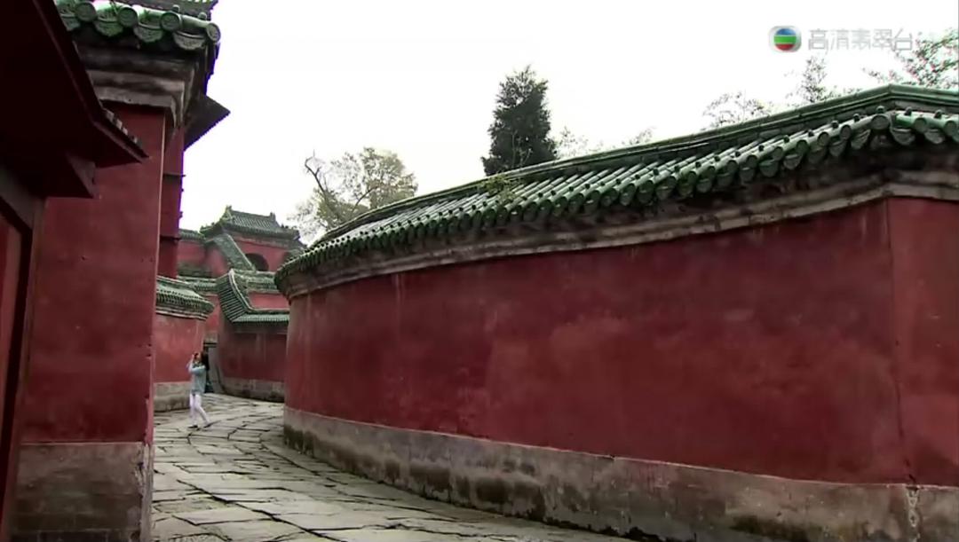 武当山人这么少了吗。...