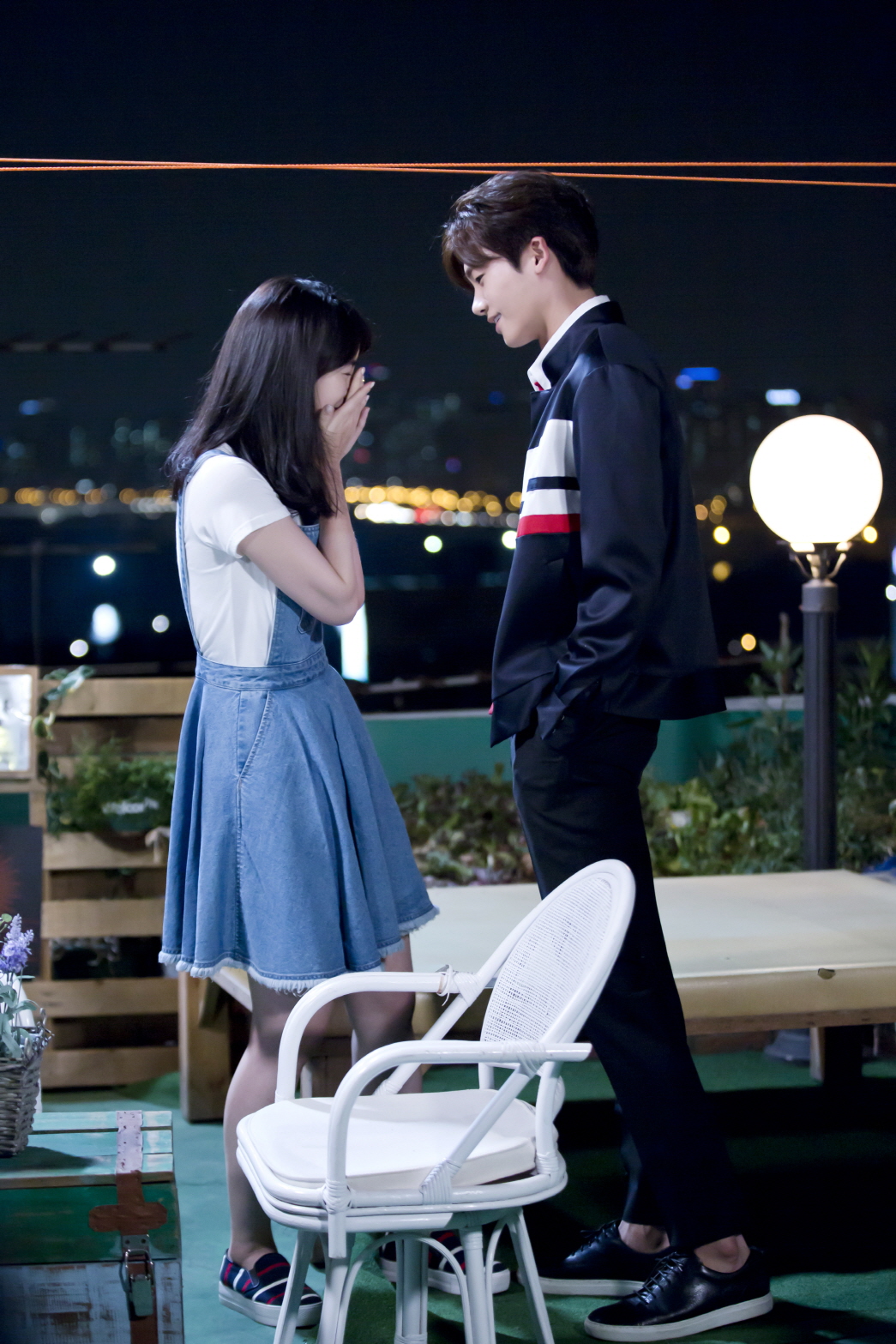 《上流社会》海报第36张图片