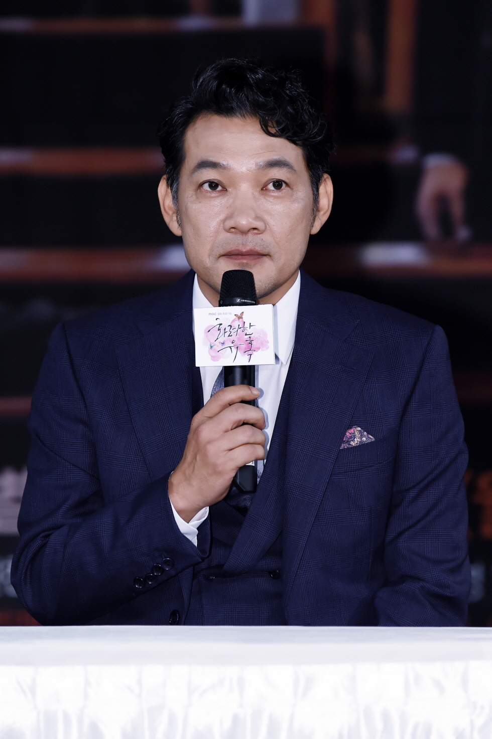 《华丽的诱惑》剧照第33张图片